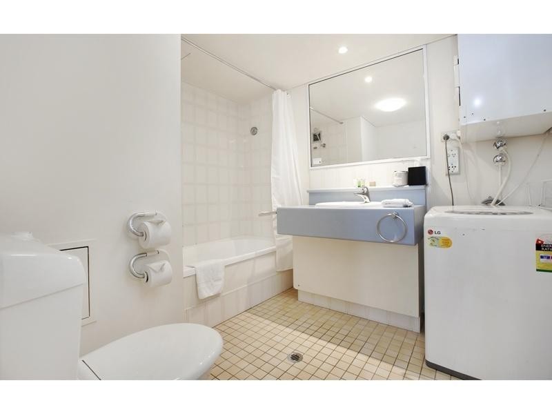 1006/160 Roma Street, Brisbane QLD 4000