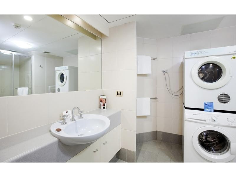 410/44 Ferry Street, Kangaroo Point QLD 4169