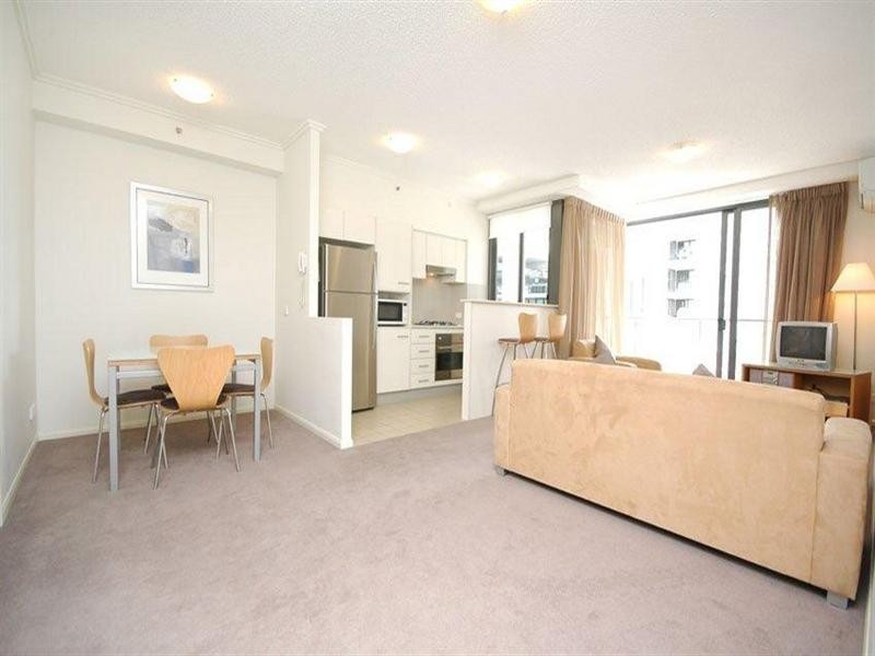 2205/212 Margaret Street, Brisbane QLD 4000