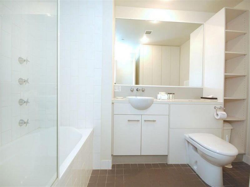 2205/212 Margaret Street, Brisbane QLD 4000