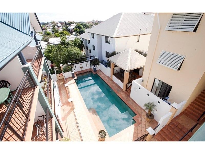 63/2 St Pauls Terrace, Spring Hill QLD 4000