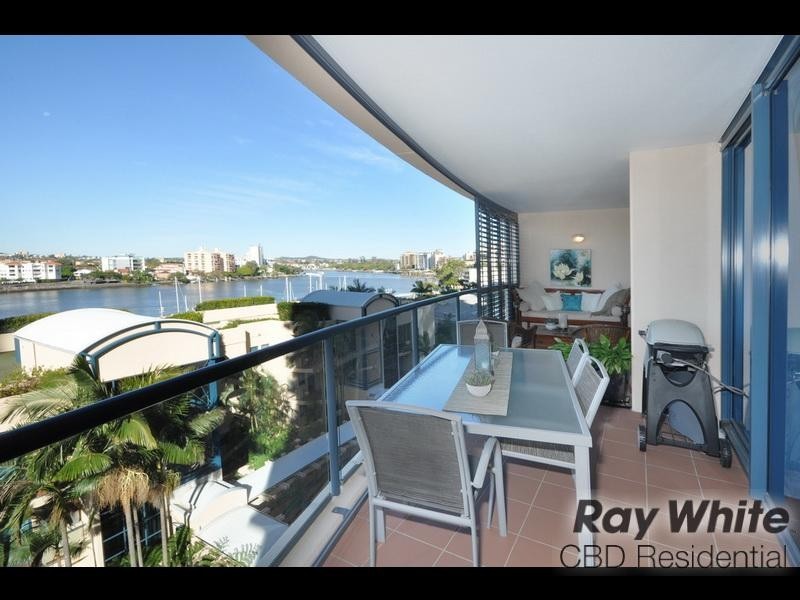 21/2 Goodwin Street, Kangaroo Point QLD 4169
