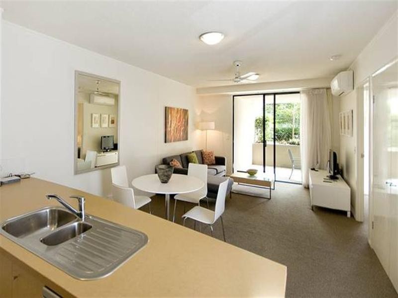 75/15 Goodwin Street, Kangaroo Point QLD 4169