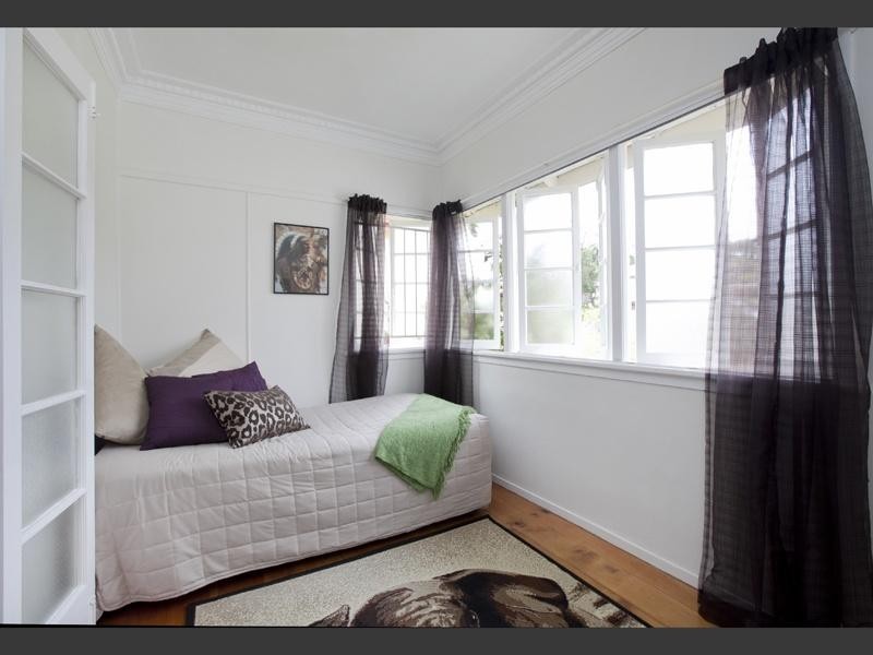 16 Warril Street, Wavell Heights QLD 4012