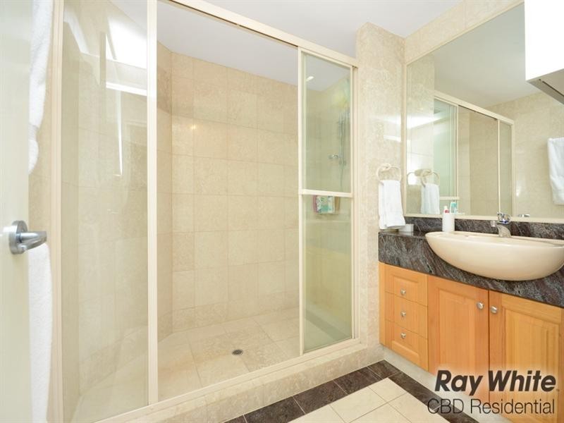 76/2 Goodwin Street, Kangaroo Point QLD 4169