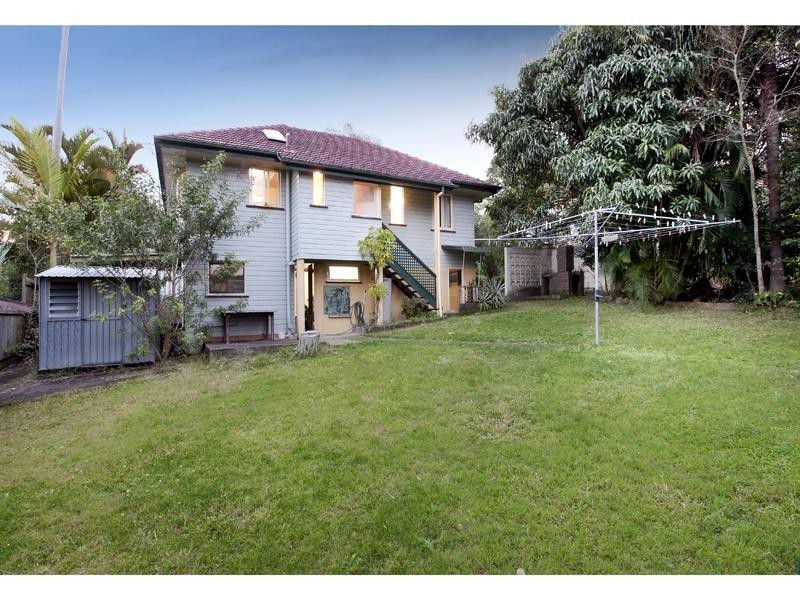7 Georganne Street, The Gap QLD 4061