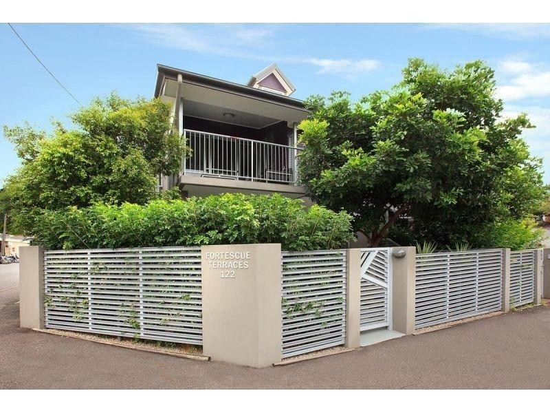 2/122 Fortescue Street, Spring Hill QLD 4000
