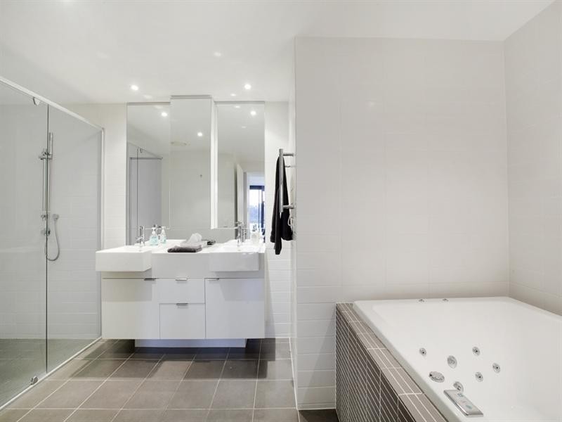 326/10 Pidgeon Close, West End QLD 4101