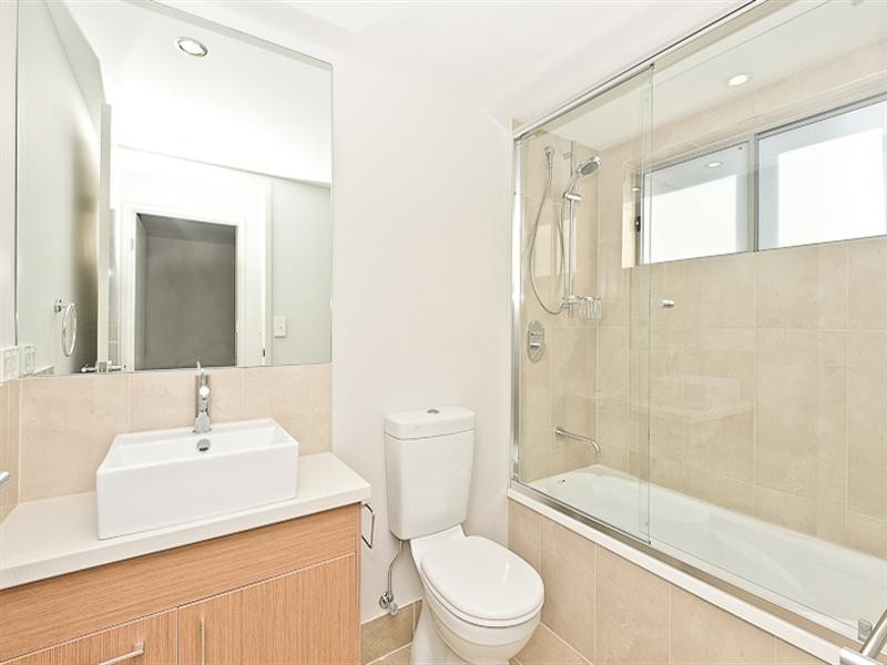 8/610 South Pine Road, Everton Park QLD 4053