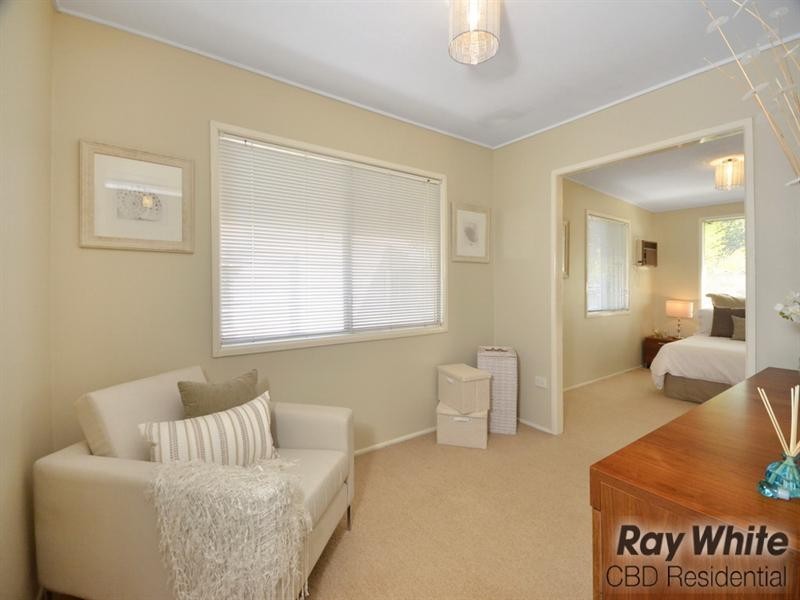 128 Koala Road, Moorooka QLD 4105