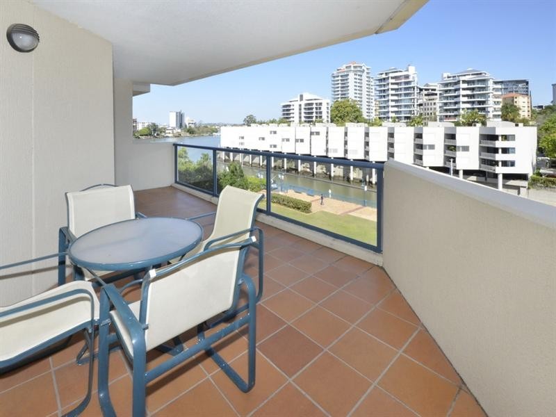 308/44 Ferry Street, Kangaroo Point QLD 4169