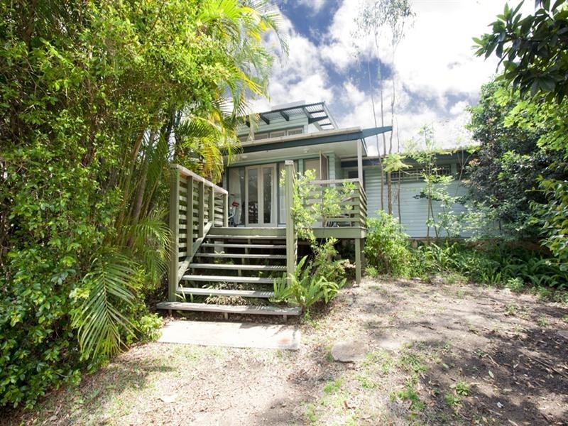 71 Upland Road, St Lucia QLD 4067