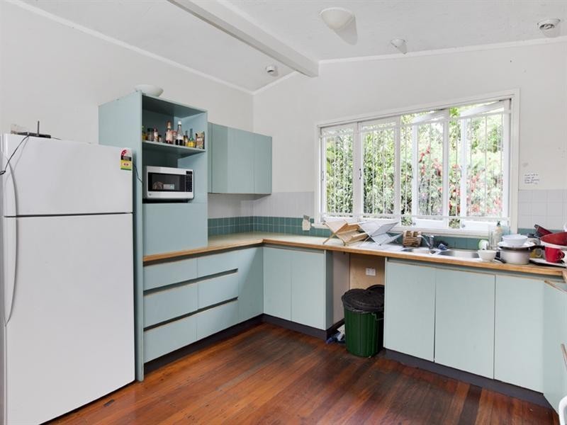 71 Upland Road, St Lucia QLD 4067