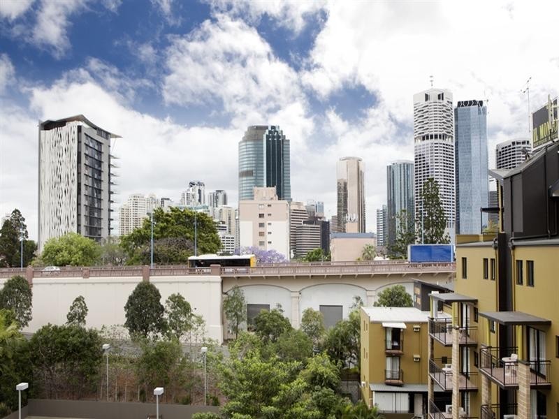 128/15 Goodwin Street, Kangaroo Point QLD 4169