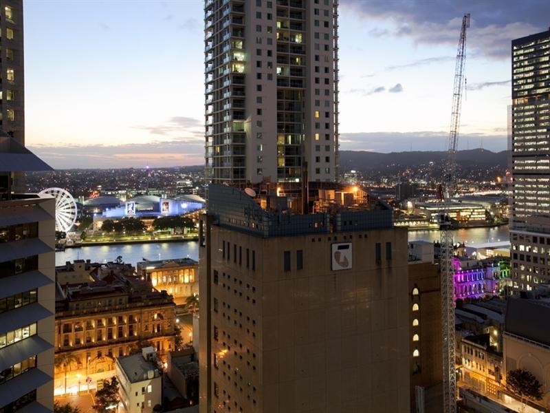 2403/108 Albert Street, Brisbane QLD 4000