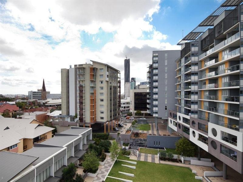 354/340 Boundary Street, Spring Hill QLD 4000