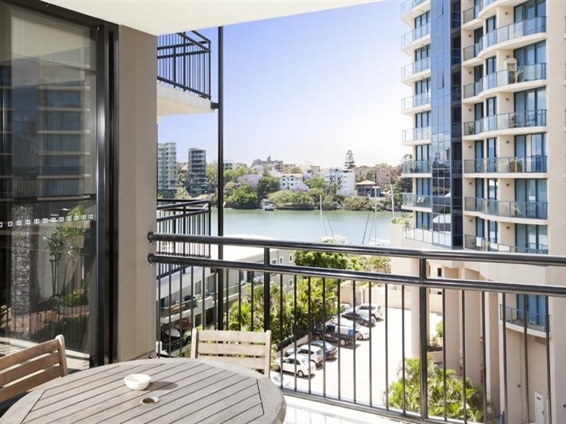 52/15 Goodwin Street, Kangaroo Point QLD 4169