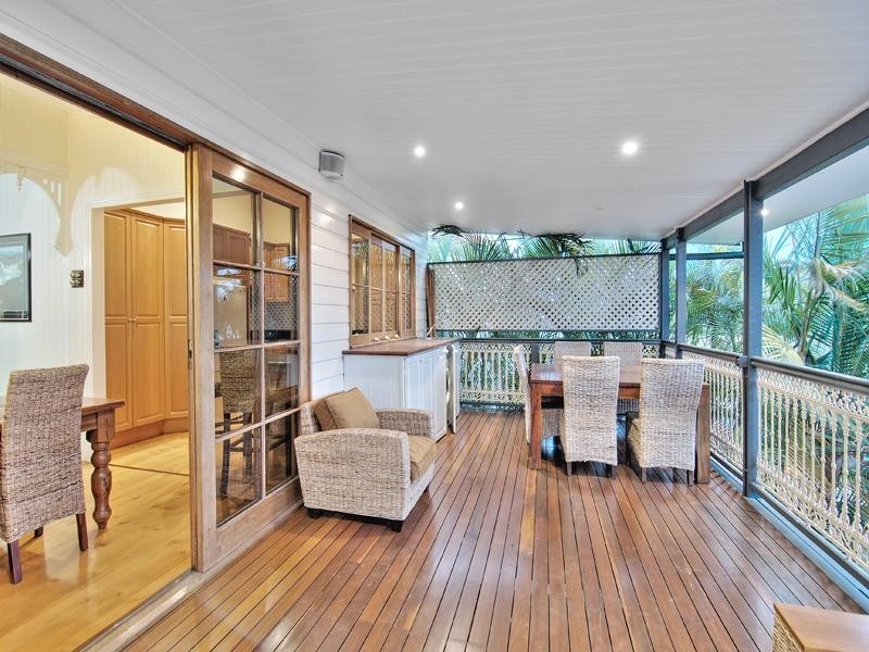 35 Toohey Street, Woolloongabba QLD 4102