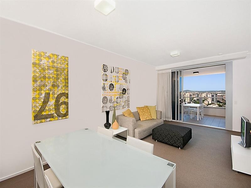 123/30 Macrossan Street, Brisbane QLD 4000