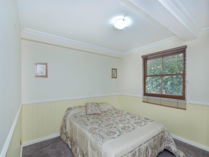 31 Carville Street, Annerley QLD 4103