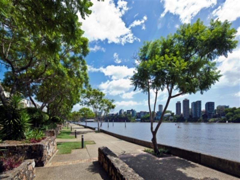 5065/55 Baildon Street, Kangaroo Point QLD 4169