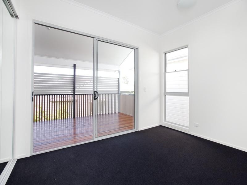 2 Gray Road, West End QLD 4101