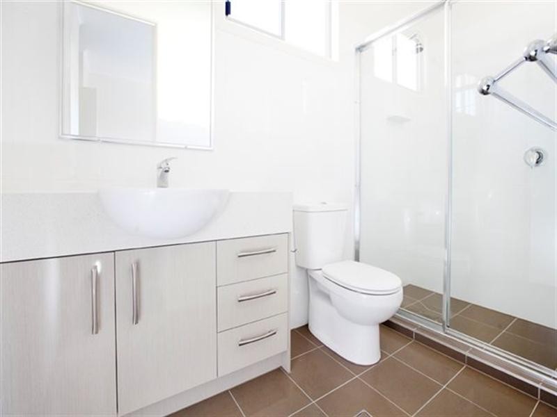 4A Gray Road, West End QLD 4101