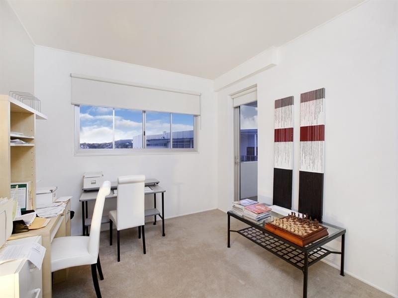 33/363 Coronation Drive, Auchenflower QLD 4066