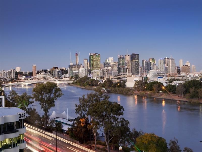 33/363 Coronation Drive, Auchenflower QLD 4066