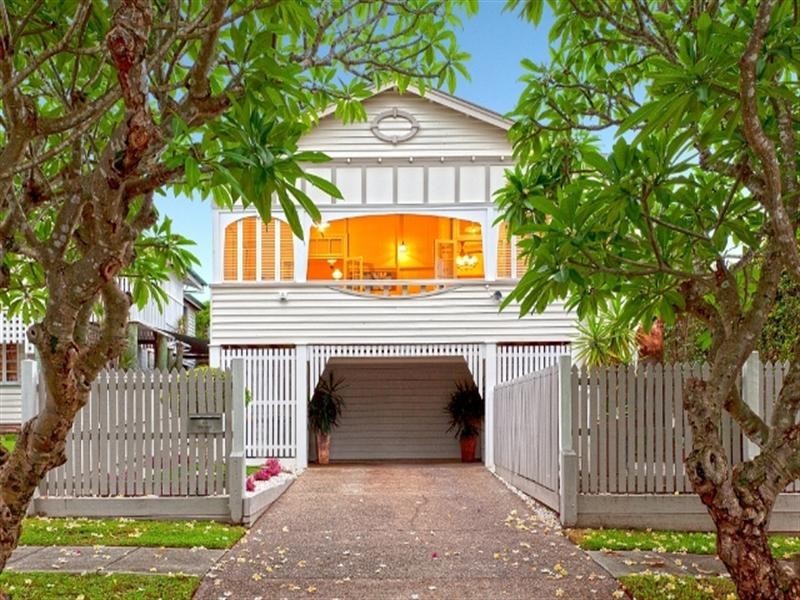 29 Hilton Street, East Brisbane QLD 4169