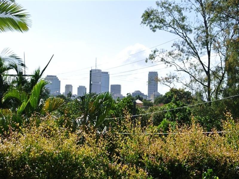 29 Hilton Street, East Brisbane QLD 4169