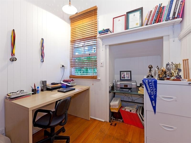 29 Hilton Street, East Brisbane QLD 4169