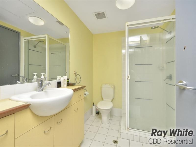 2a/119 Leichhardt Street, Spring Hill QLD 4000