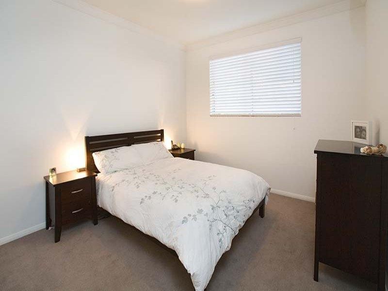 12/14 Lever Street, Albion QLD 4010