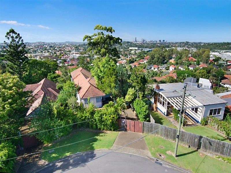 39 Barokee Street, Stafford QLD 4053