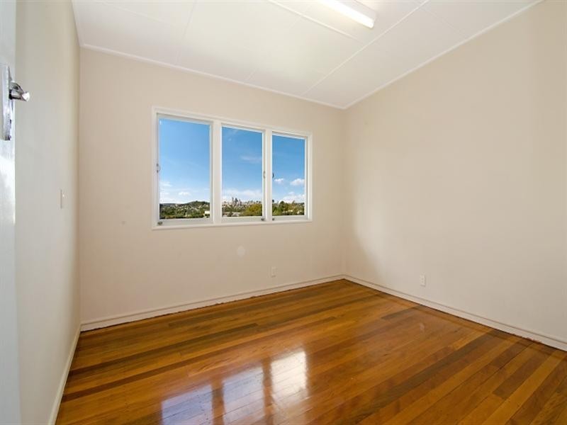 39 Barokee Street, Stafford QLD 4053