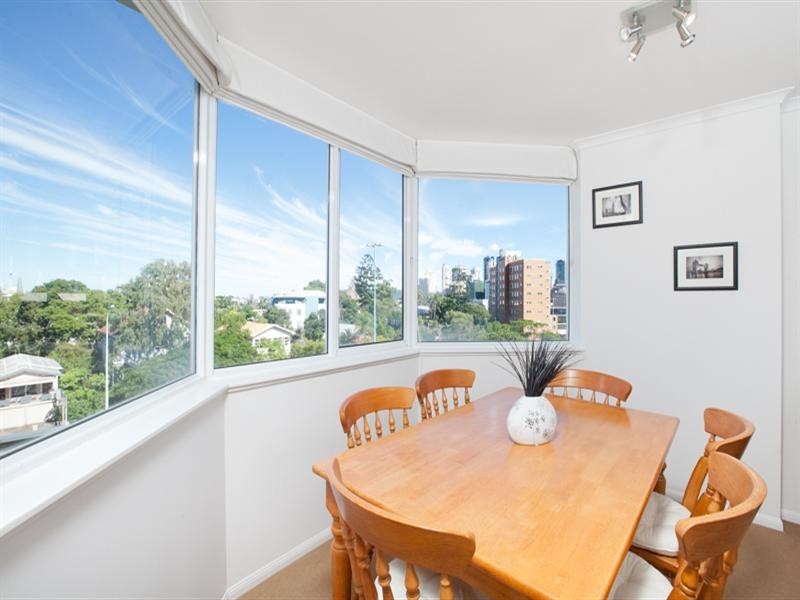 21/57 Lambert Street, Kangaroo Point QLD 4169