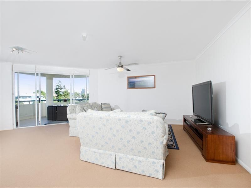 21/57 Lambert Street, Kangaroo Point QLD 4169