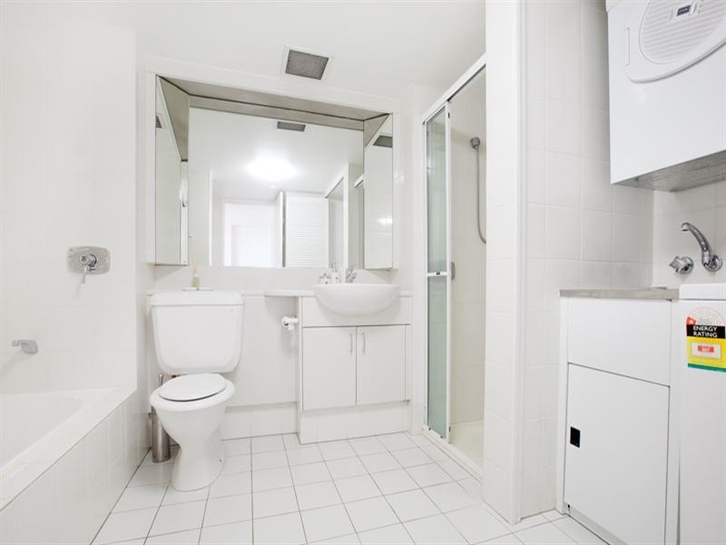 21/57 Lambert Street, Kangaroo Point QLD 4169