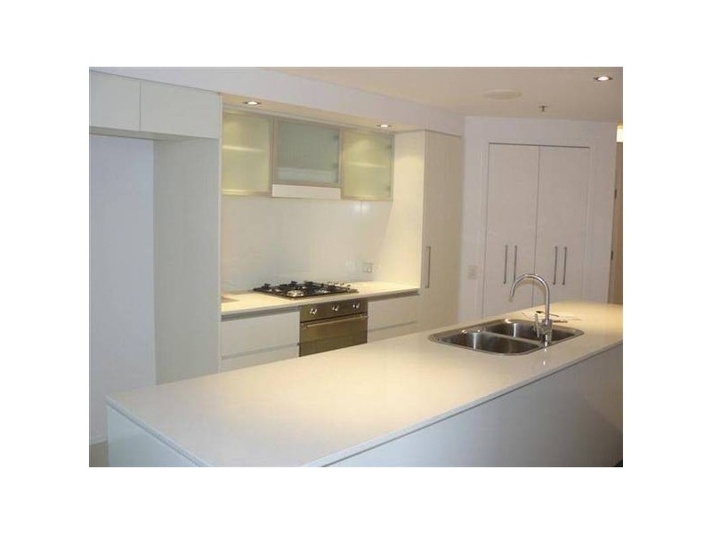 30 Macrossan Street, Brisbane QLD 4000