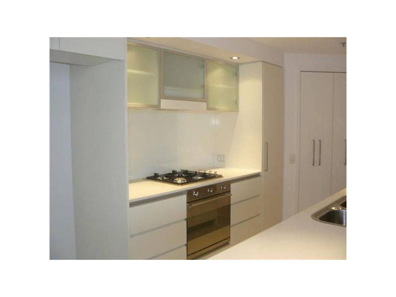 30 Macrossan Street, Brisbane QLD 4000