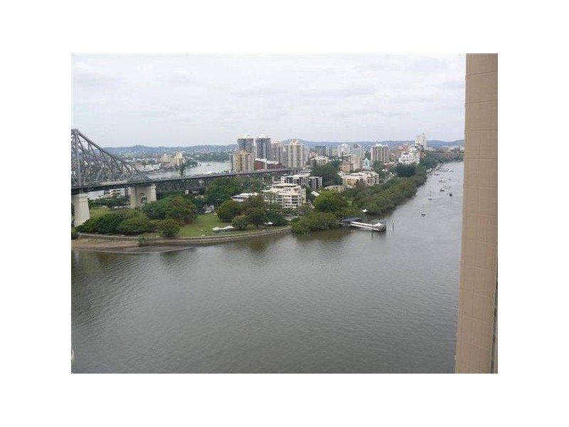30 Macrossan Street, Brisbane QLD 4000