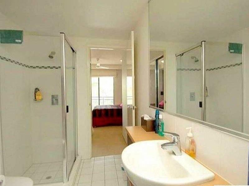 84/15 Goodwin Street, Kangaroo Point QLD 4169