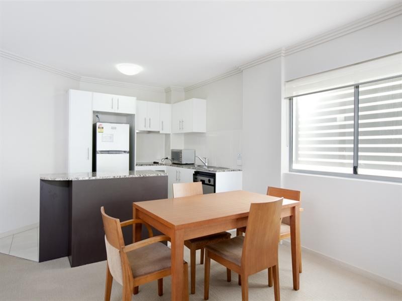 109/89 Landsborough Avenue, Scarborough QLD 4020