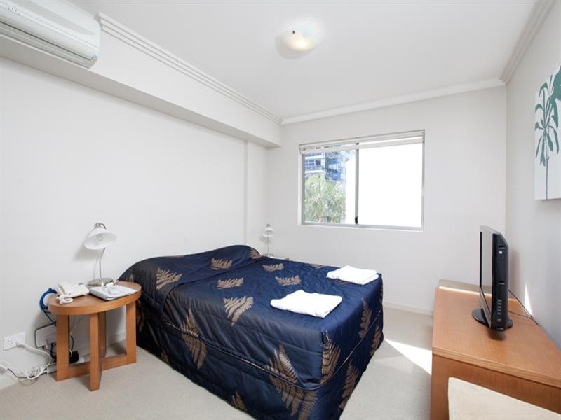 109/89 Landsborough Avenue, Scarborough QLD 4020