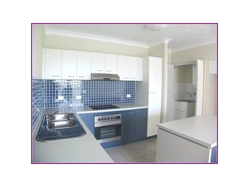 19 Thorn Street, Kangaroo Point QLD 4169