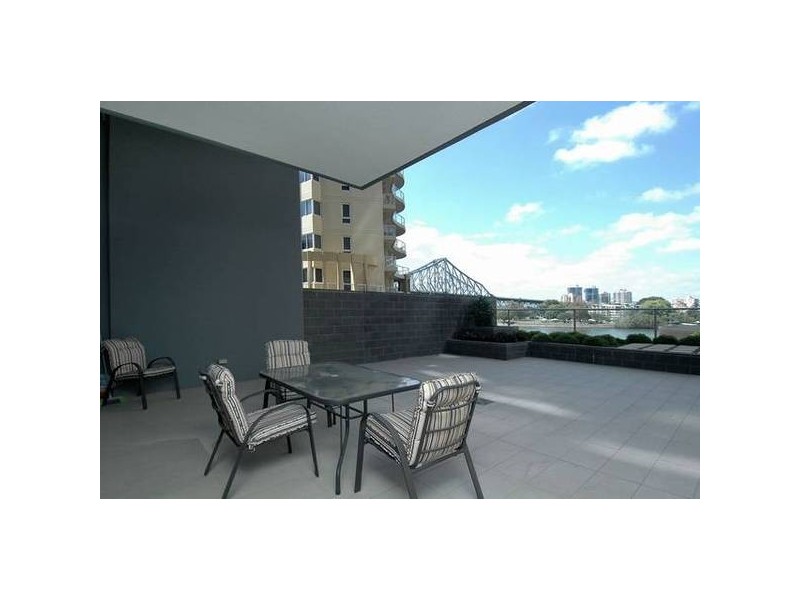 12/30 Macrossan Street, Brisbane QLD 4000