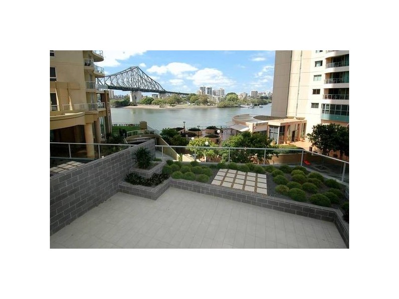 12/30 Macrossan Street, Brisbane QLD 4000