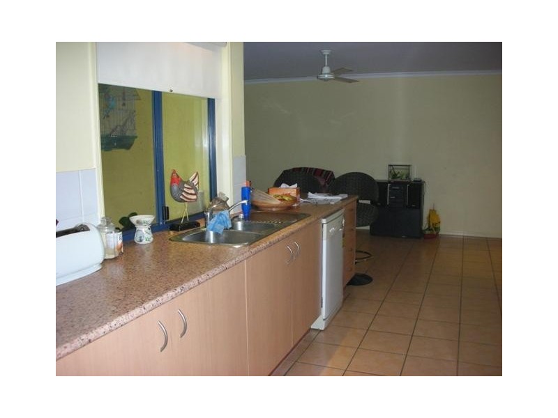 11 Martinique Court, Parrearra QLD 4575