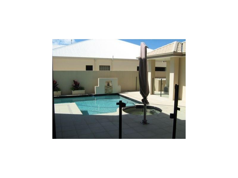 17 Marawa Drive, Buddina QLD 4575